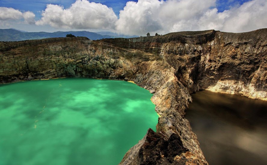 Kelimutu Lakes, Flores, East Nusa Tenggara, Indonesia